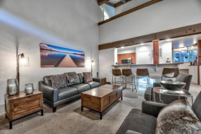 437 Pine Grove
